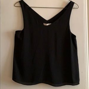 Wayf lined loose tank size Small. Silky and light.